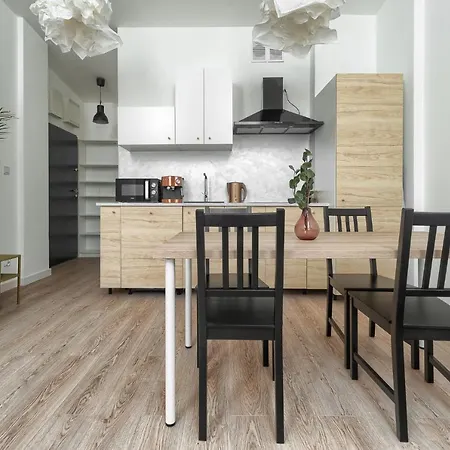 Apartment Kamienica Centrum Nr 17 *